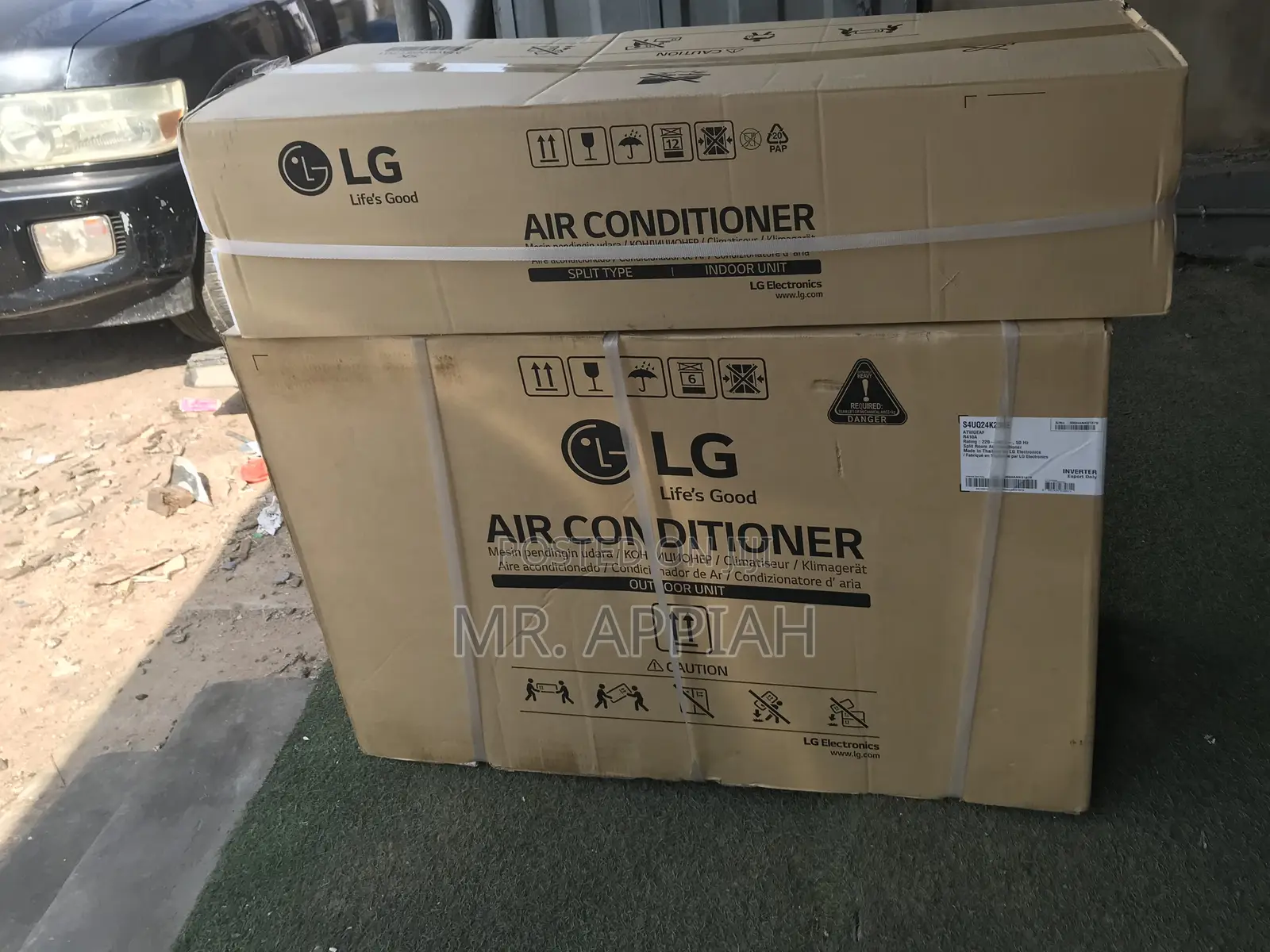 Choose LG S12ATC 1.5hp Split Type Air Conditioner(R410).