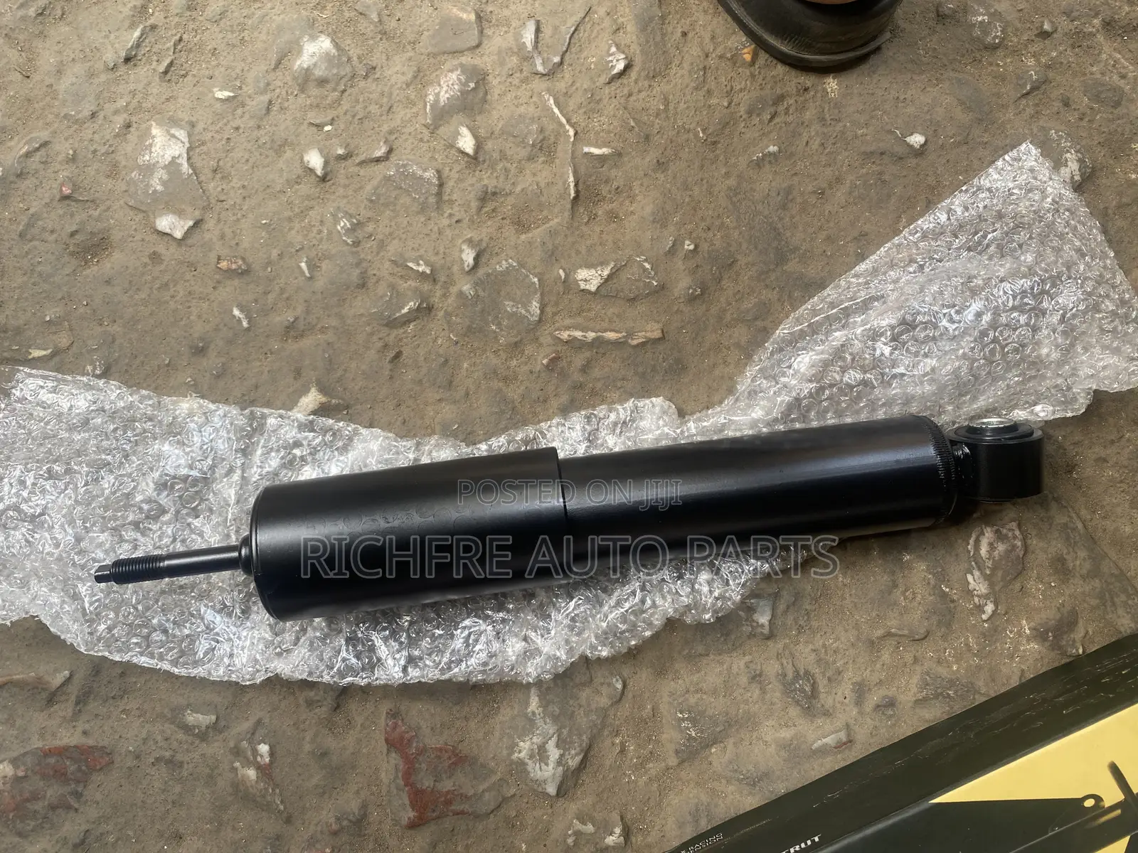 Nissan Hardbody Front Shocks Pair
