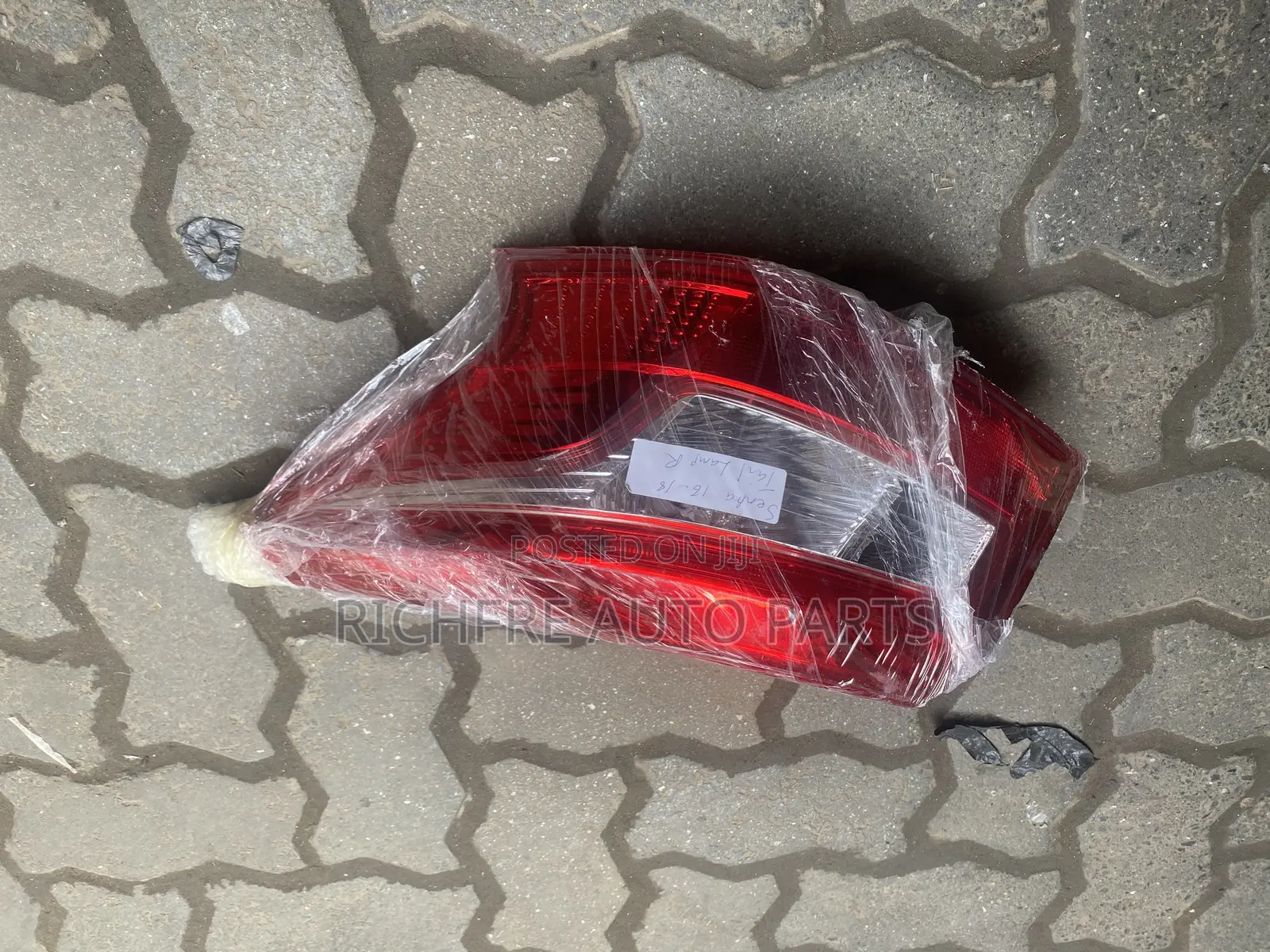 Nissan Sentra 2018 Taillight RH