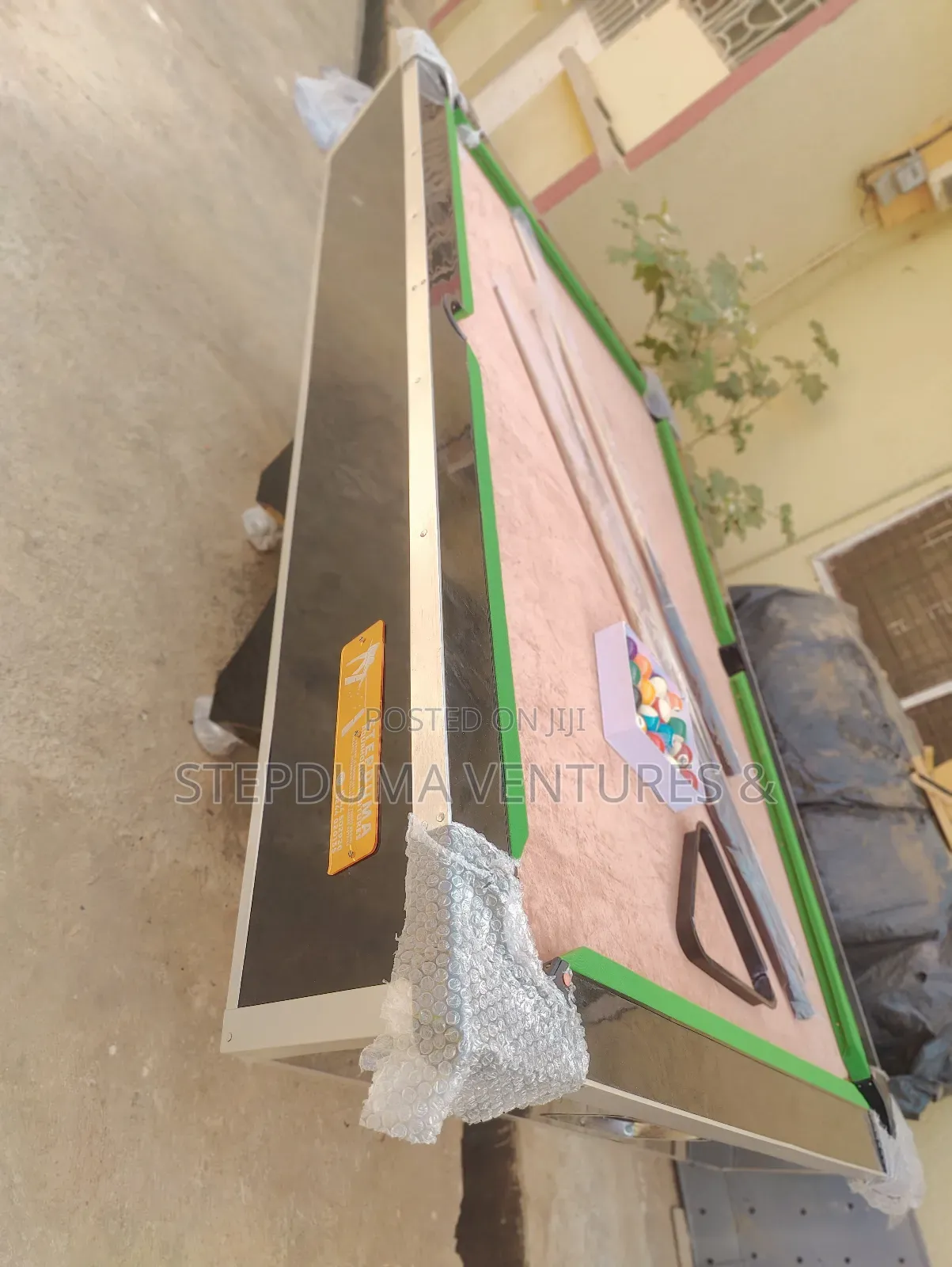 Normal Pool Table(Not Coins Operating)