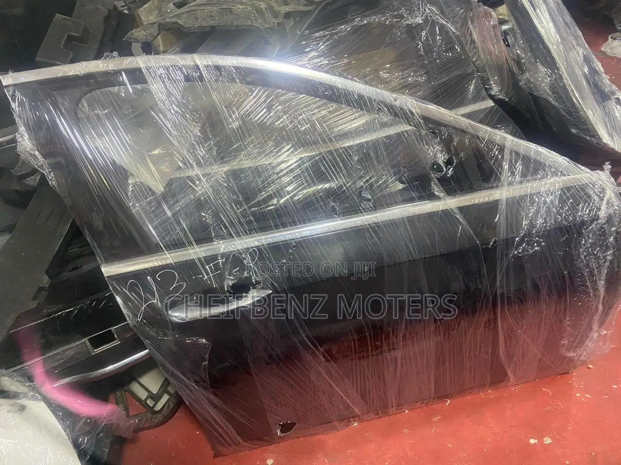 Mercedes Benz E300 E400 E450 W213 Front Right Door