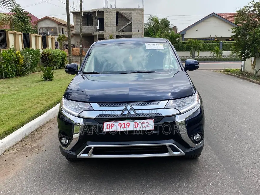 Mitsubishi Outlander 2019 Blue
