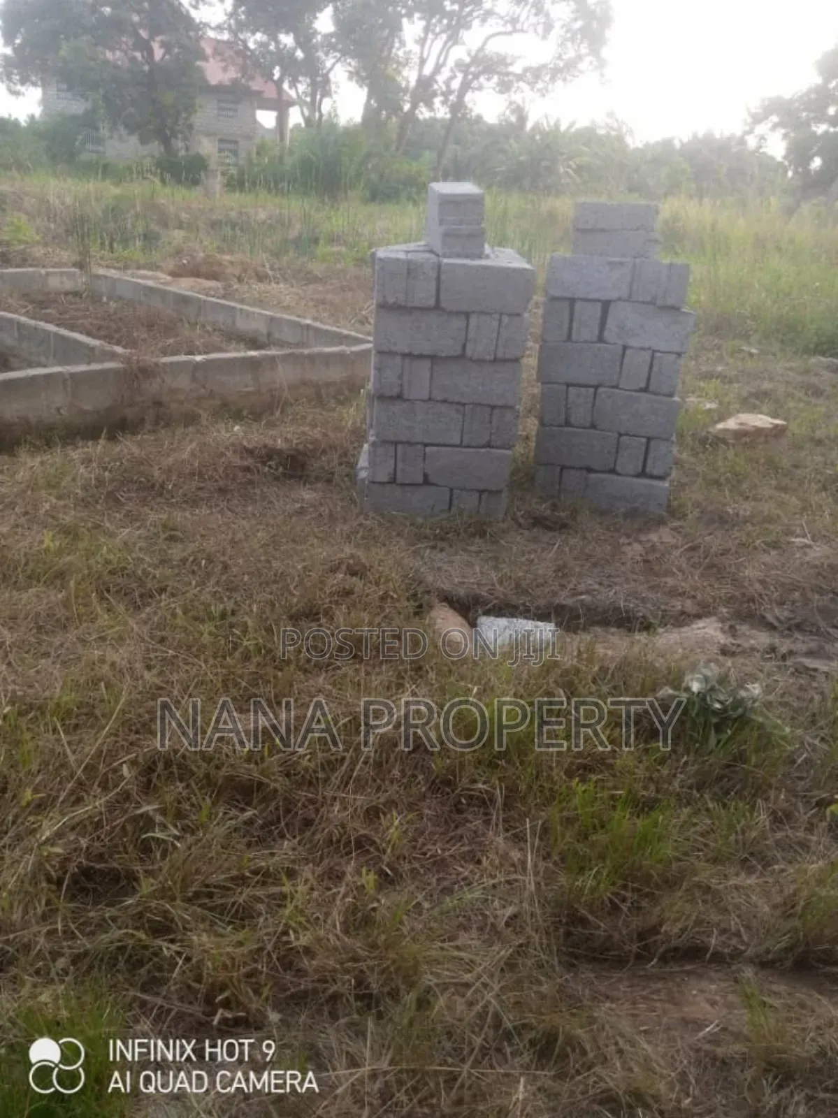 20 Plots of Land for Sale Located at Oyibi Saasabi Junction