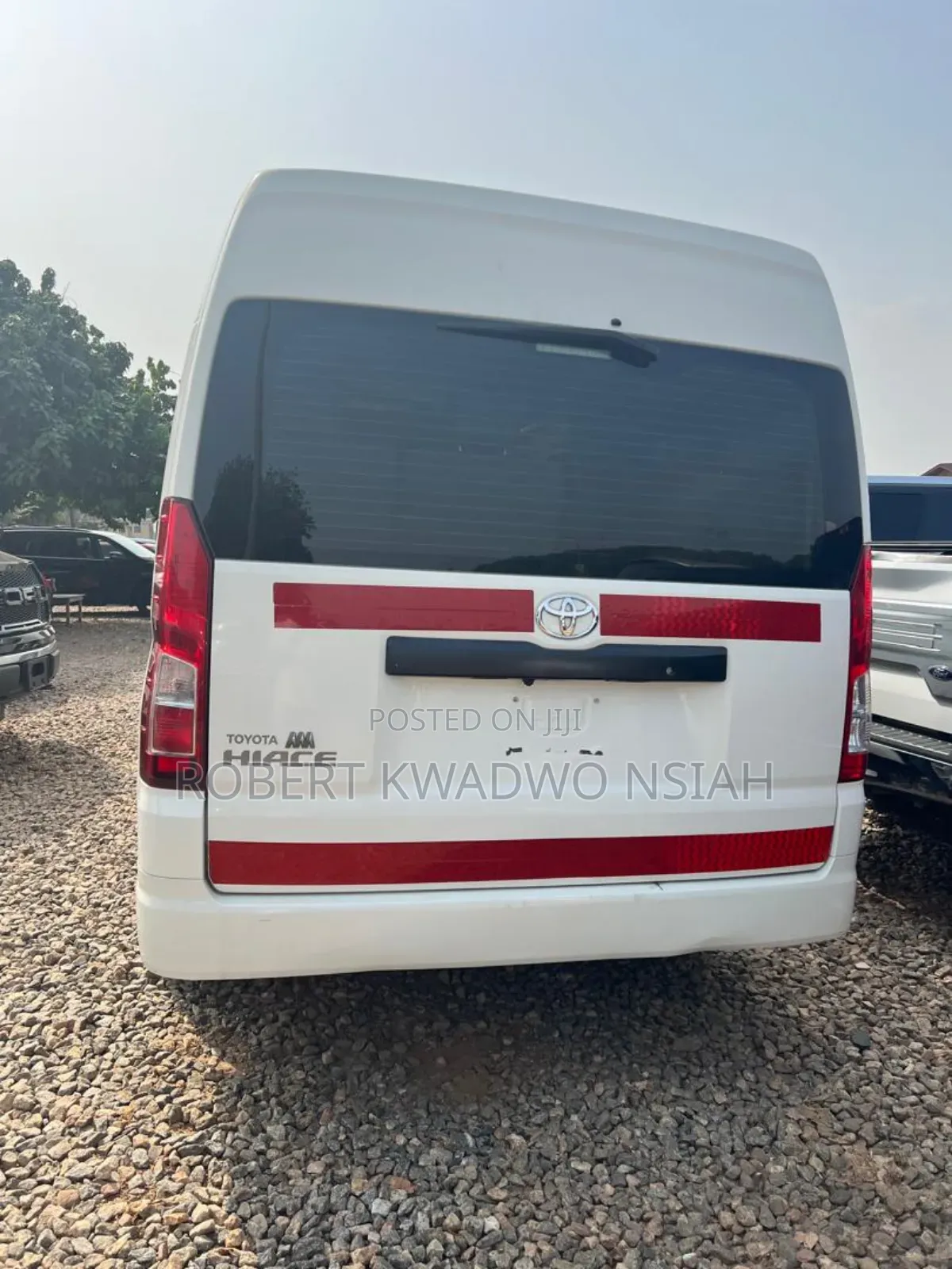 Toyota HiAce 2019 White