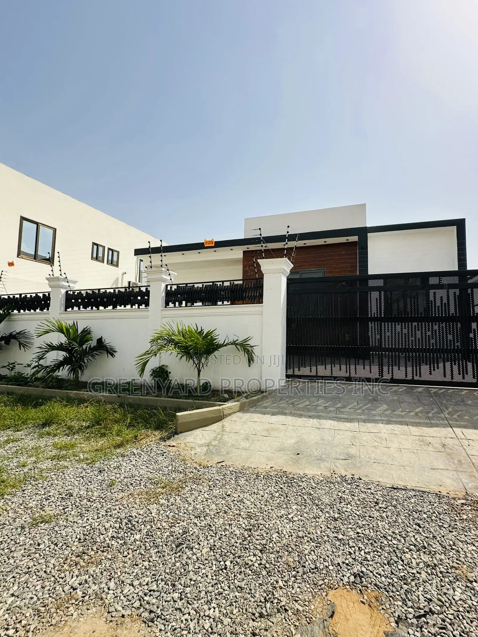 3bdrm House in Botwe for sale