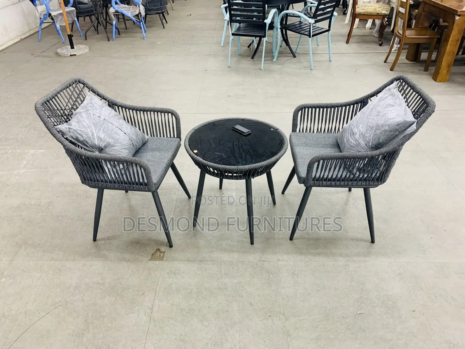 Coffee Table With 2 Chairs