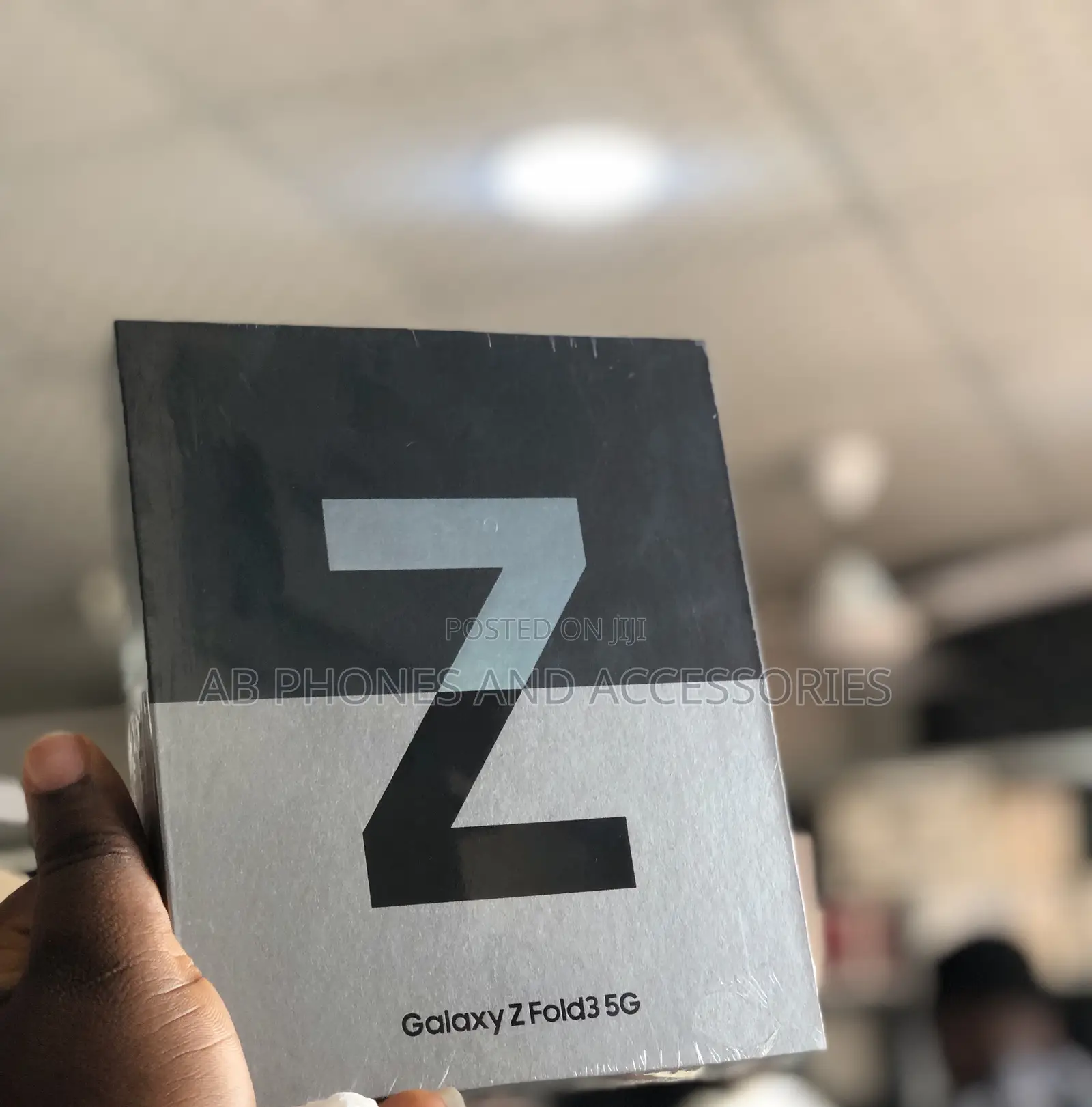 New Samsung Galaxy Z Fold3 5G 256 GB Black