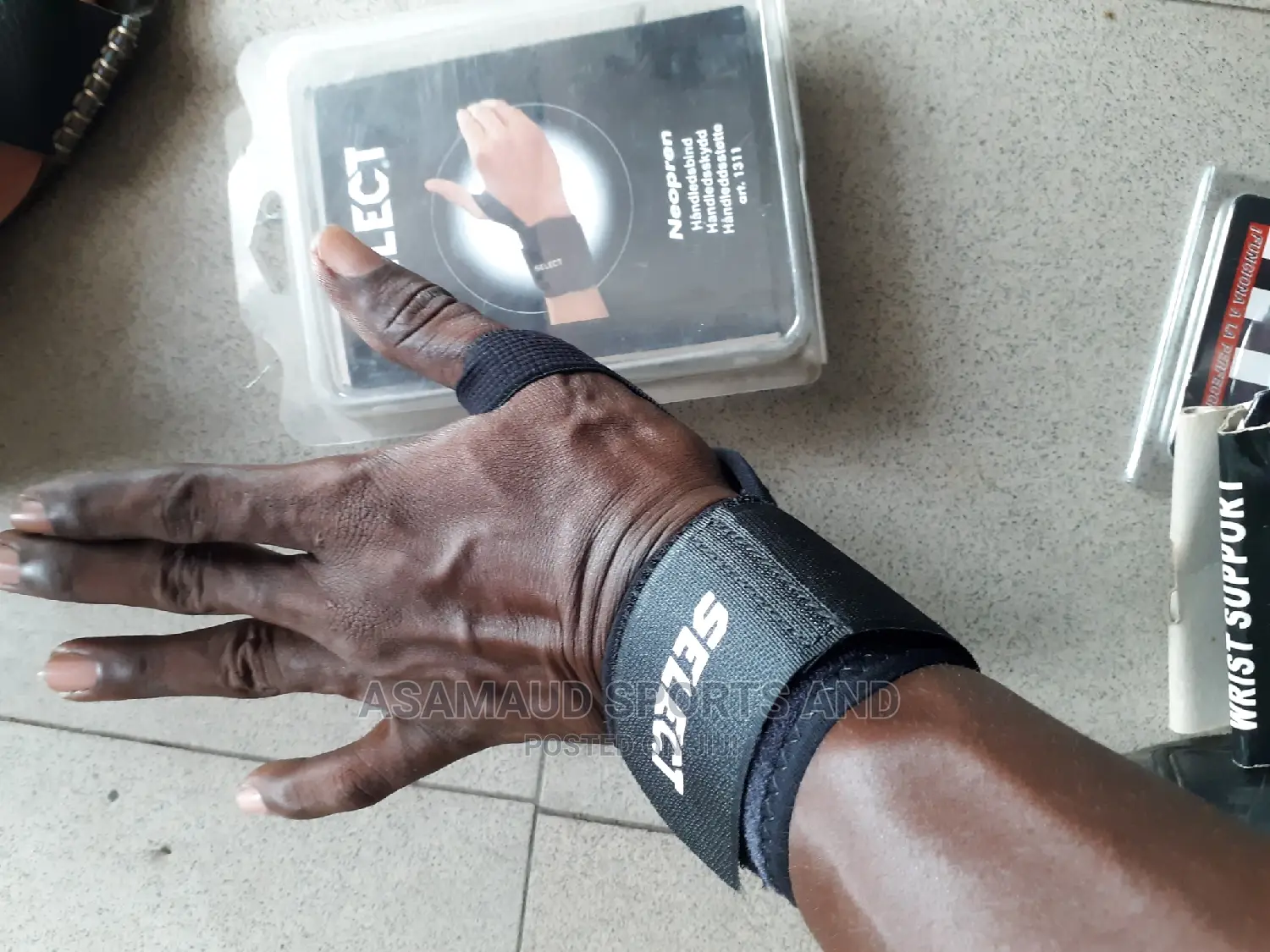 Original Wrist Support At Cool Price
