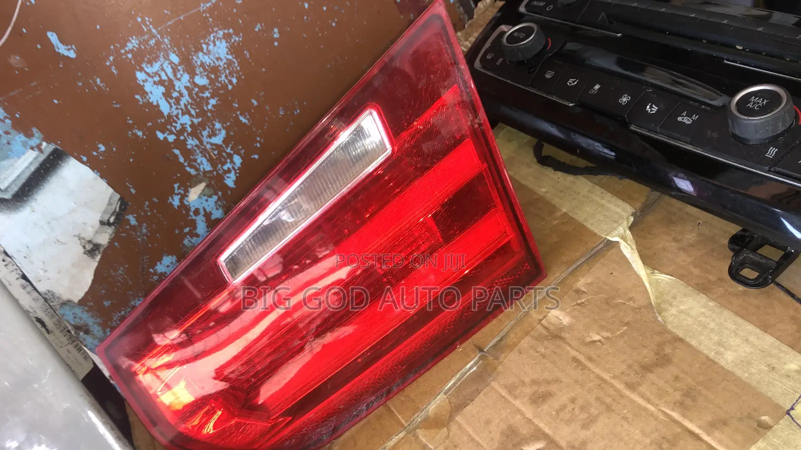 BMW 5 Series F10 F11 2011 Tailgate Rear Left Side Lamp