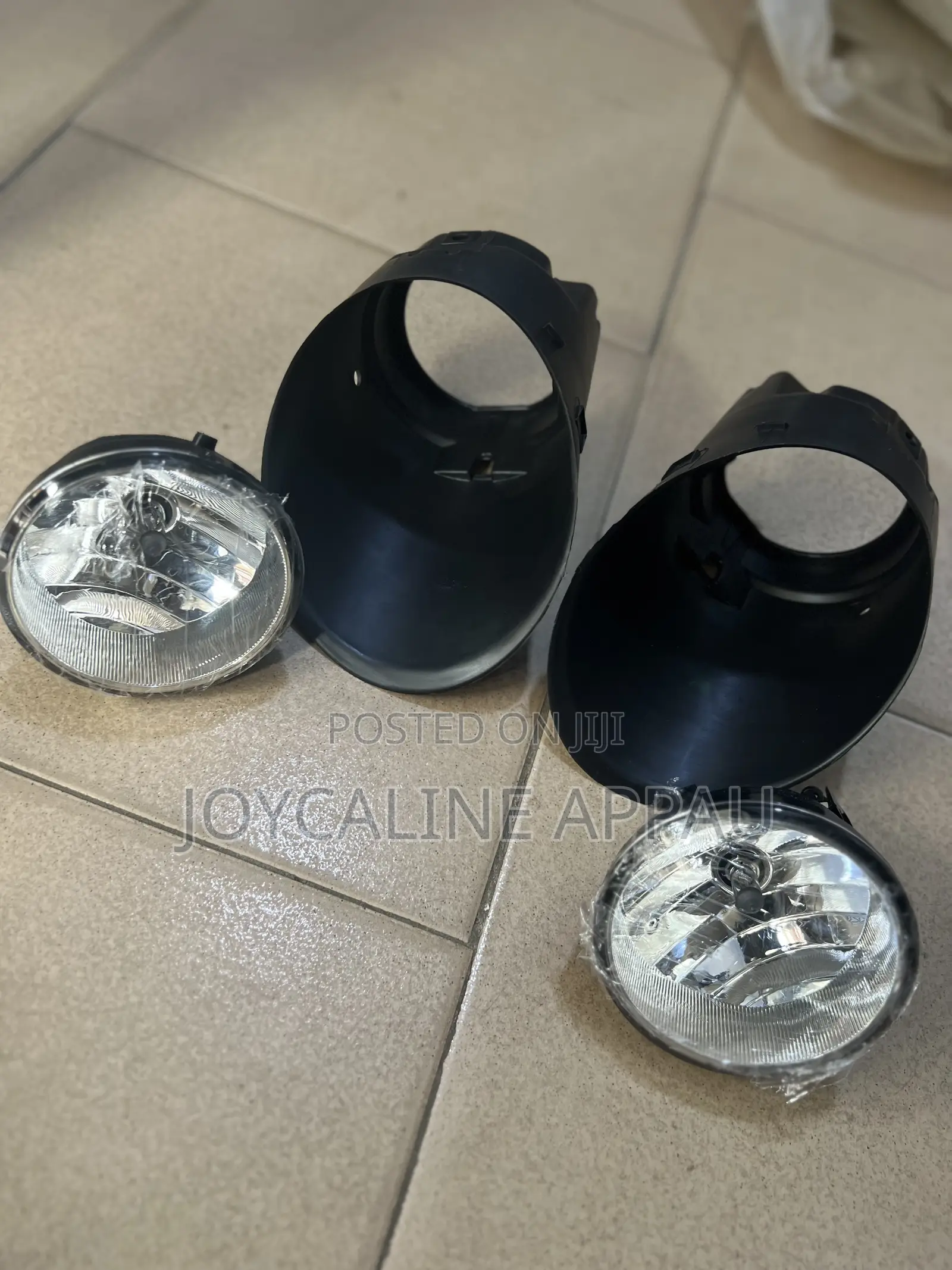 Tundra Fog Light and Cover Complete 2007 to 2013