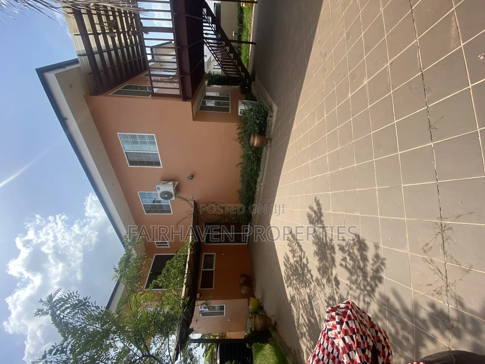 3bdrm House in East Airport for rent