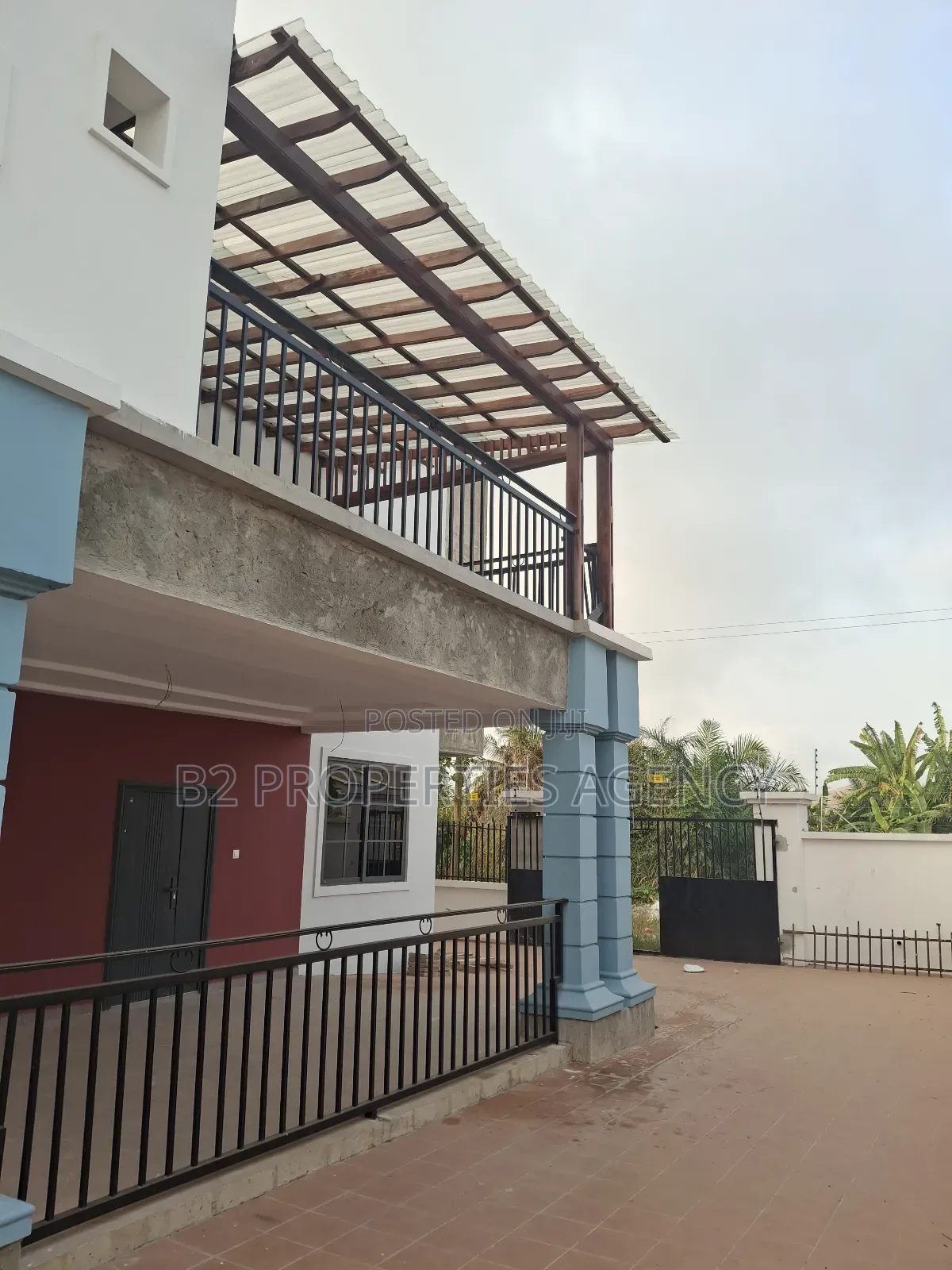 Furnished 4bdrm House in B2 Properties Agency, Kumasi Metropolitan