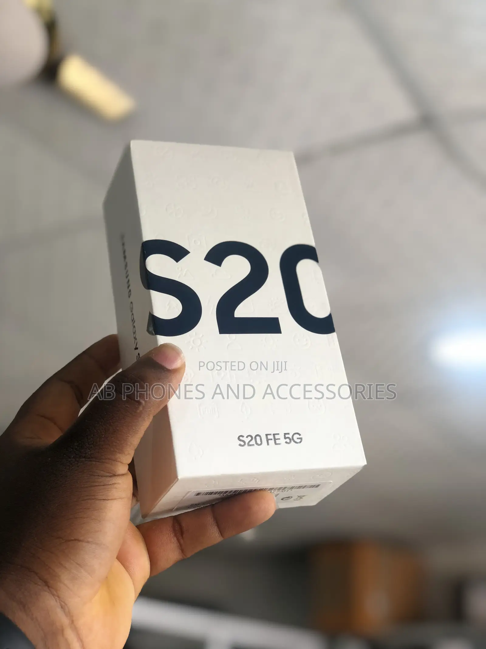 New Samsung Galaxy S20 FE 128 GB Purple