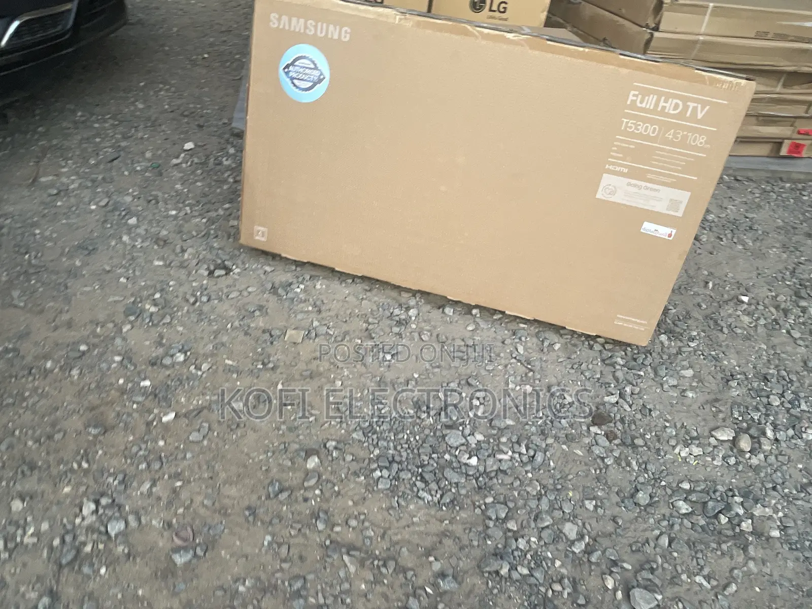 Slim Very New Samsung 43t5300 43" Full HD Digital TV