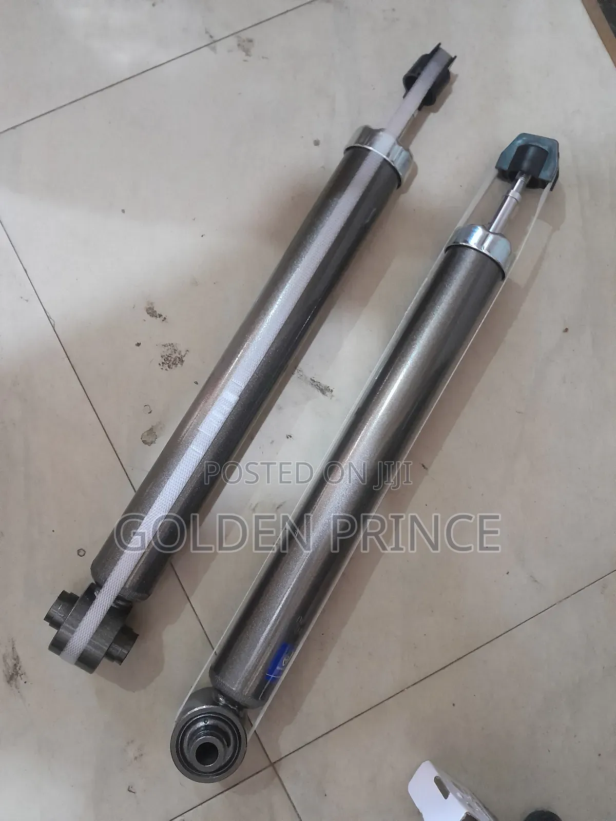Sorento 2018 Back Shocks