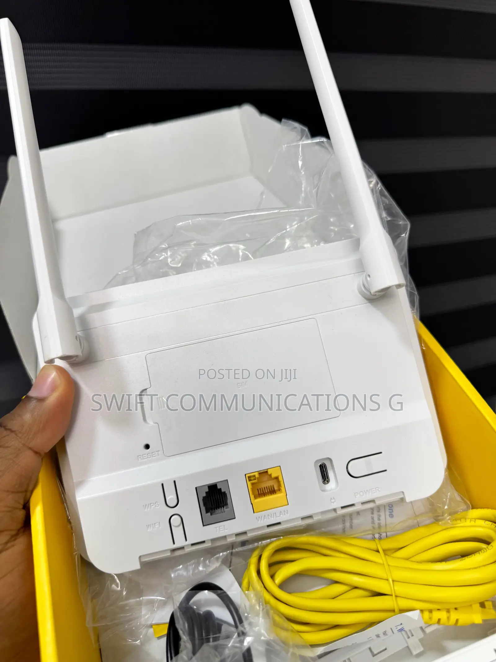 Universal ZLT 4G+ Router
