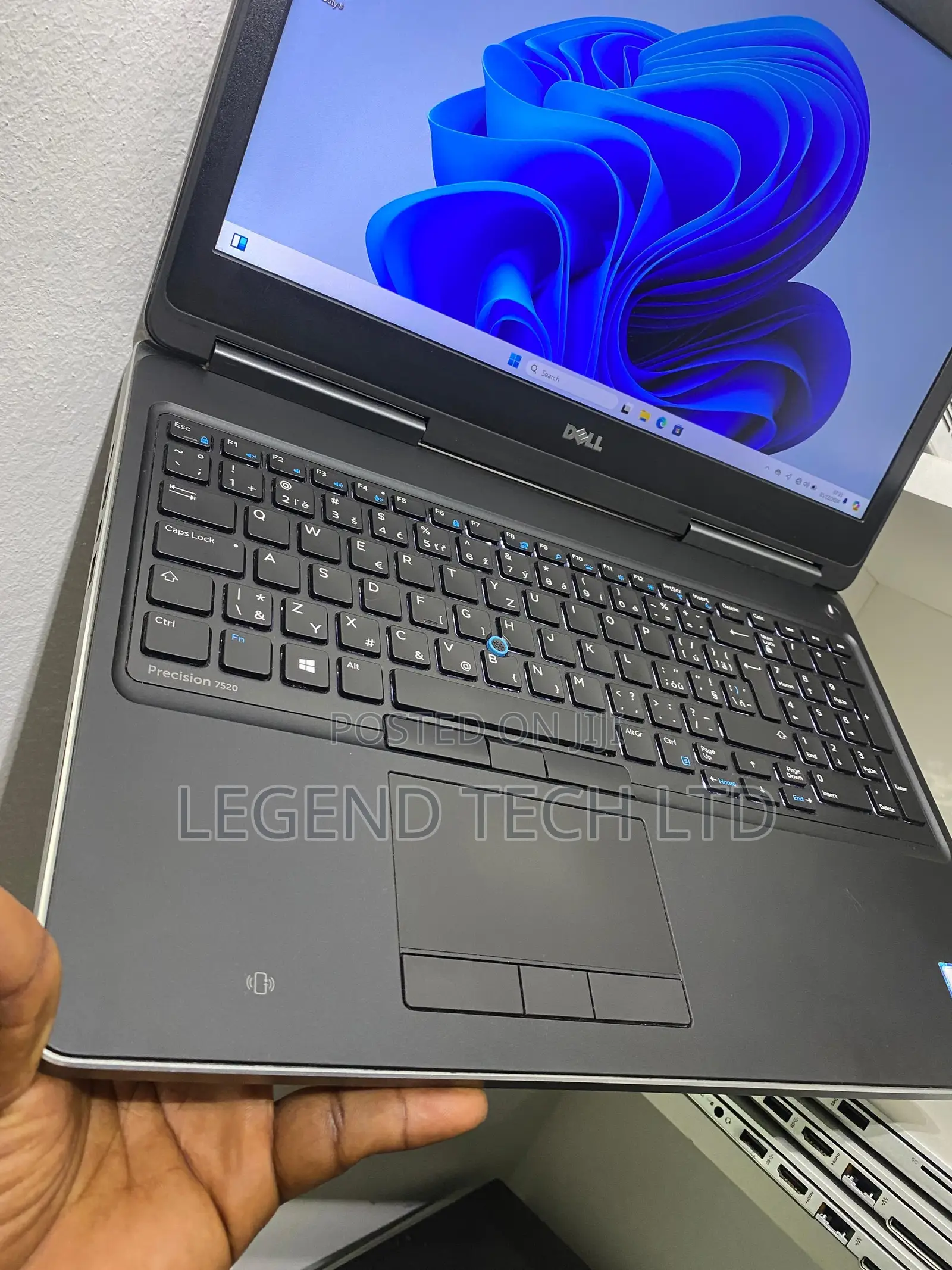 Laptop Dell Precision 15 7520 16GB Intel Xeon SSD 1T
