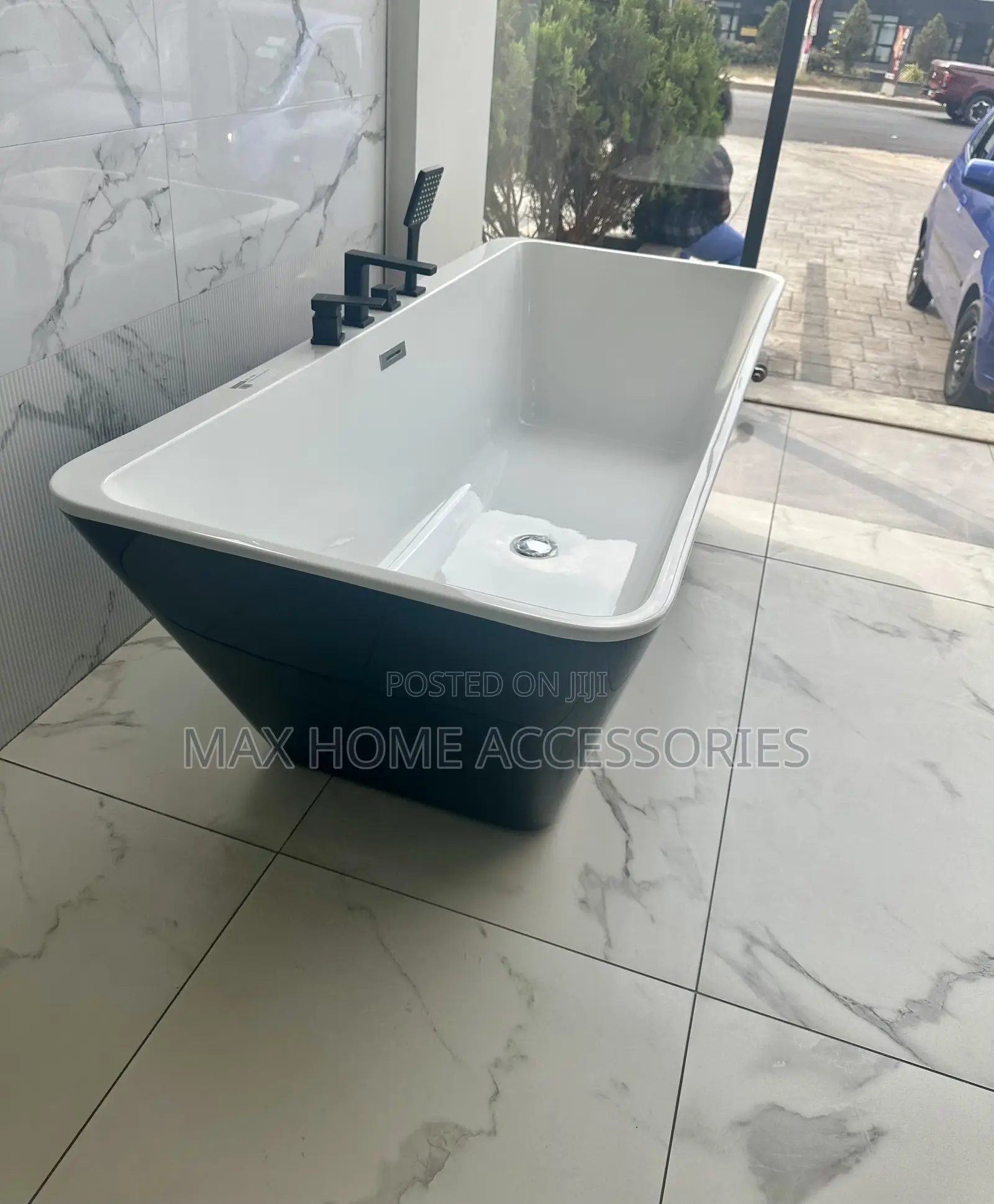 Classic Bath Tub
