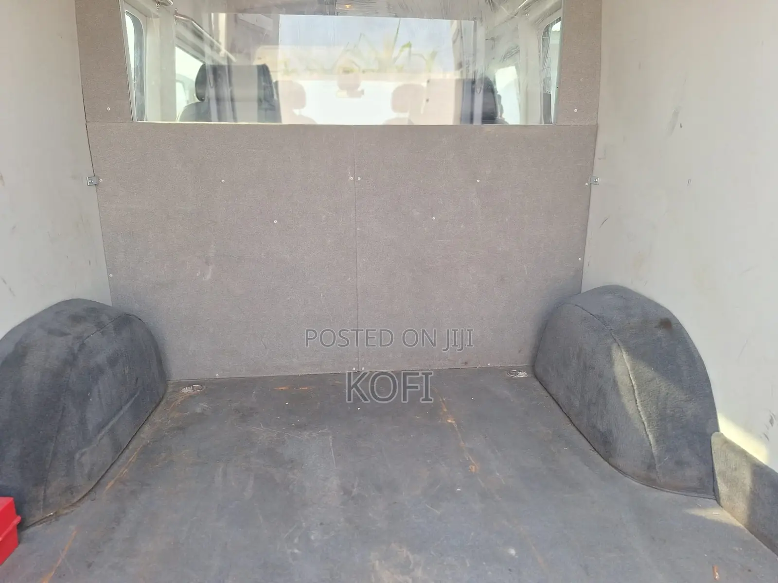 Dodge B3500 2015 White