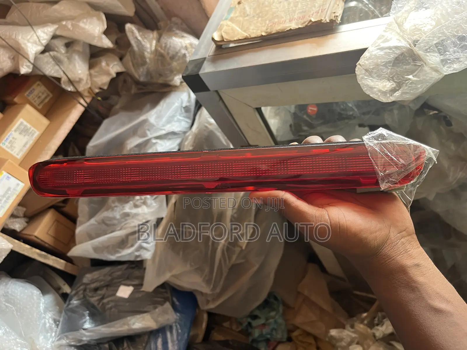 Hilux Revo 2015-2022 Tailboard Light