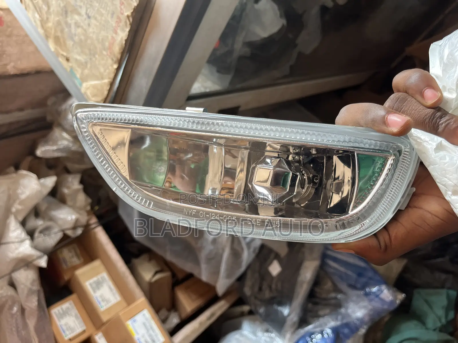 Corolla-10/Kwame) Foglight Pair
