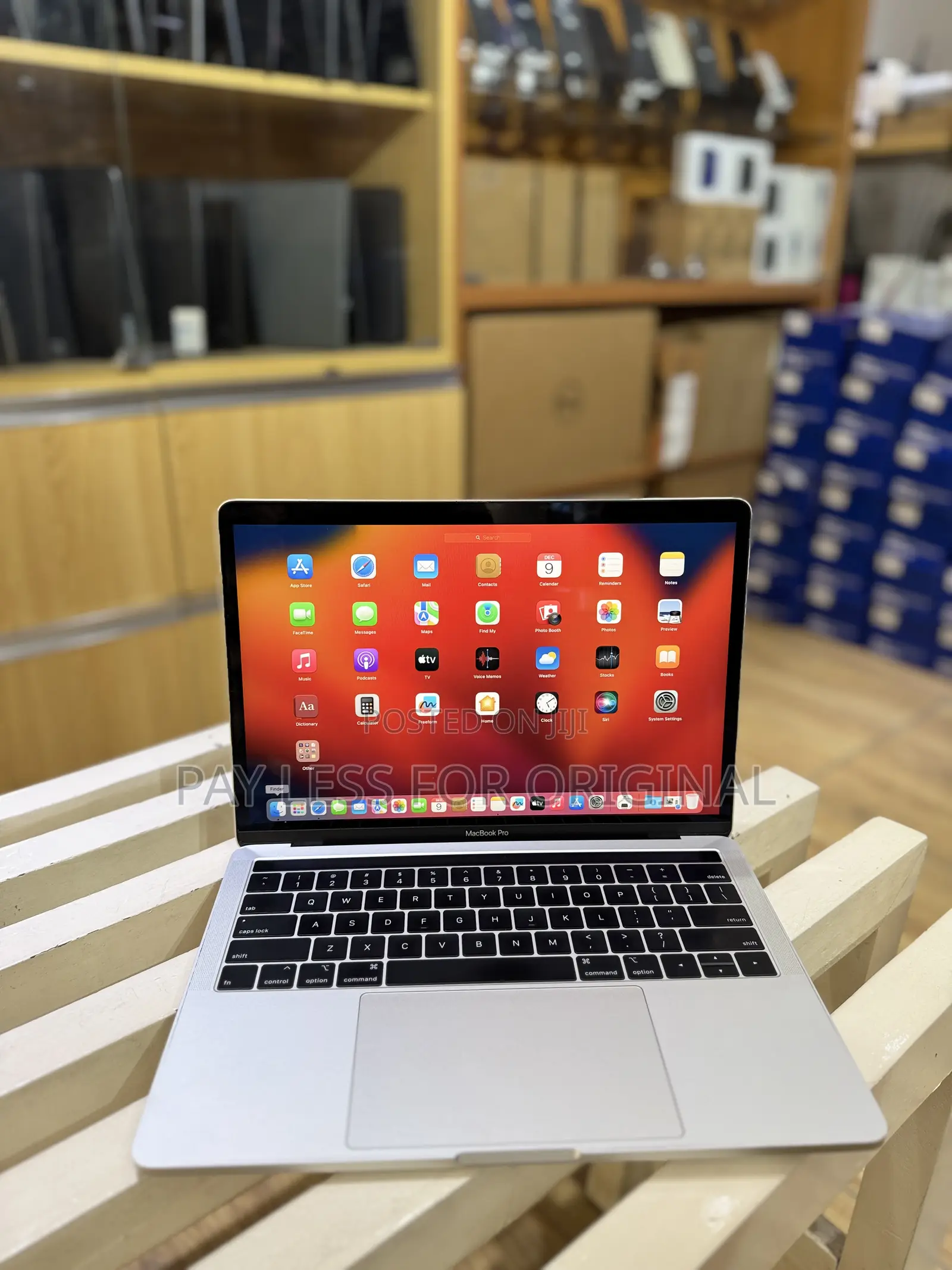 Laptop Apple MacBook Pro 2018 16GB Intel Core i5 SSD 512GB