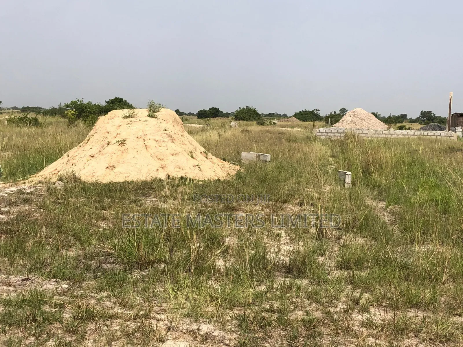 Buy Estate Land on Discount and Build Now