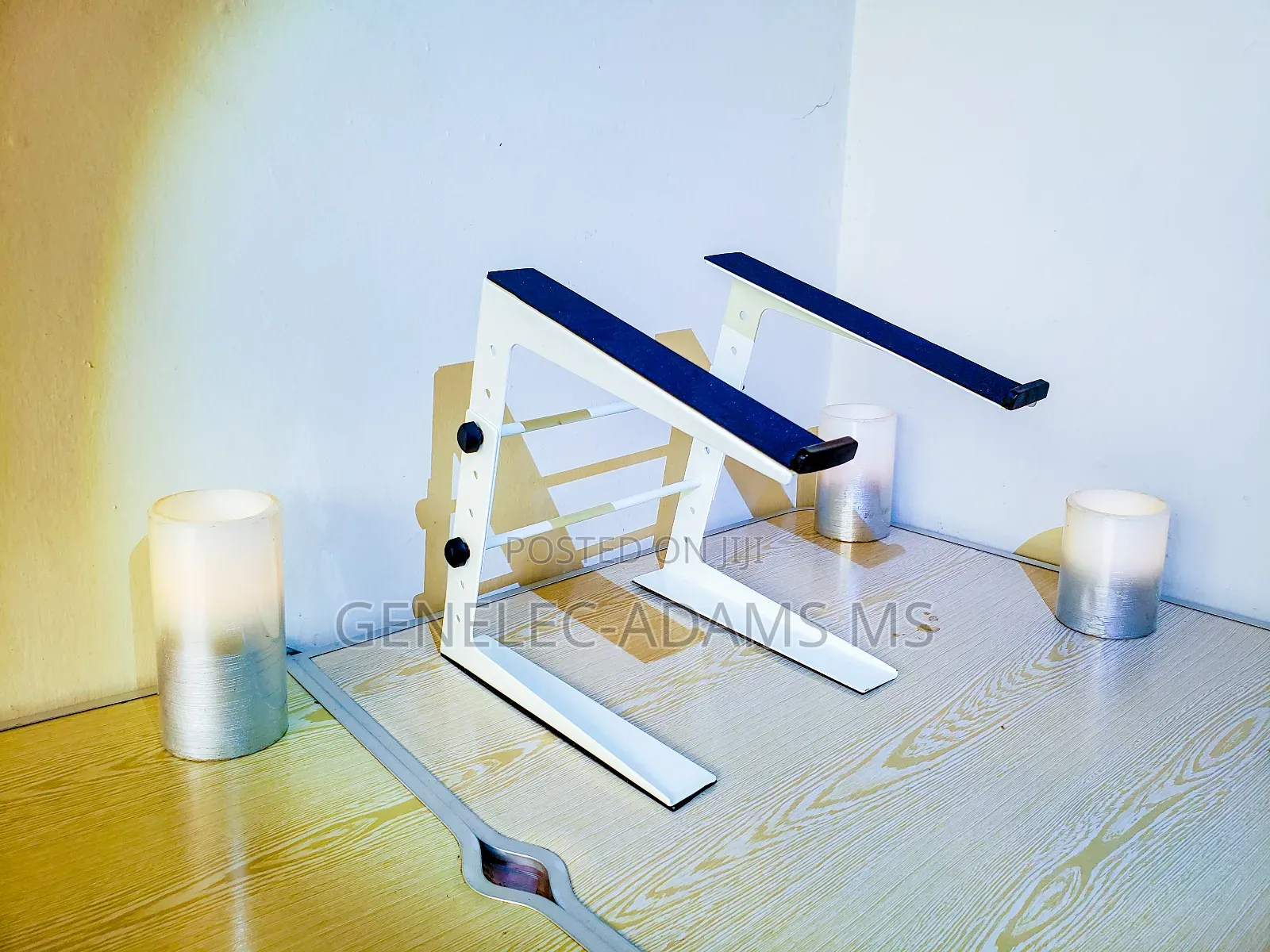 Millennium Dj Laptop Stand