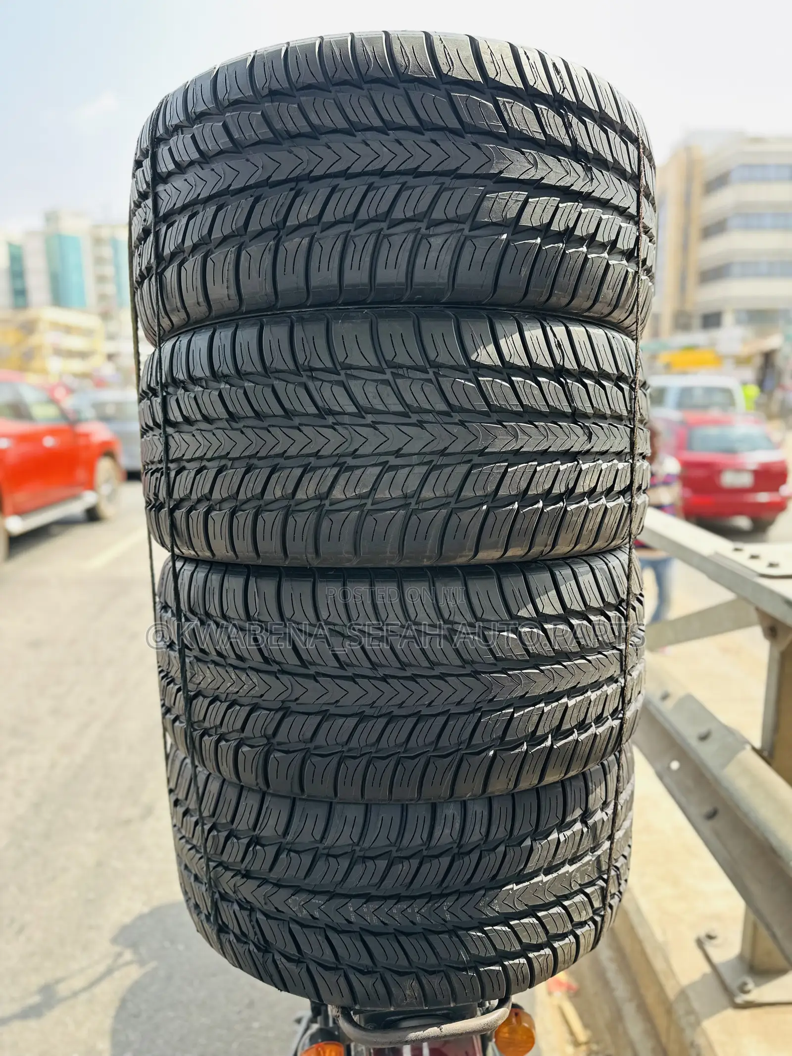 Original Goodyear 305/40r22 Tyres Available for All Cars