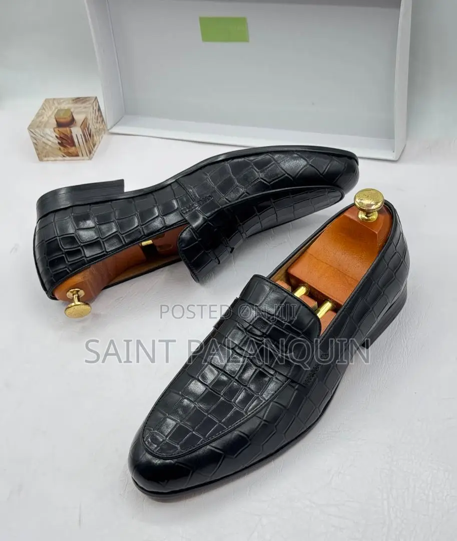 Men Scale Quality Leather Shoes
