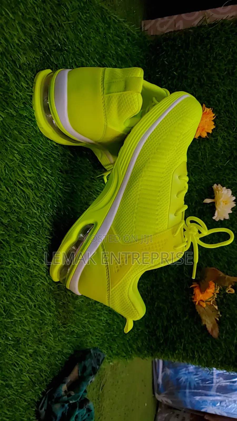 Unisex Sports Sneakers/ Footwear Size 41