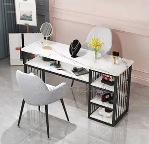 Manicure Table