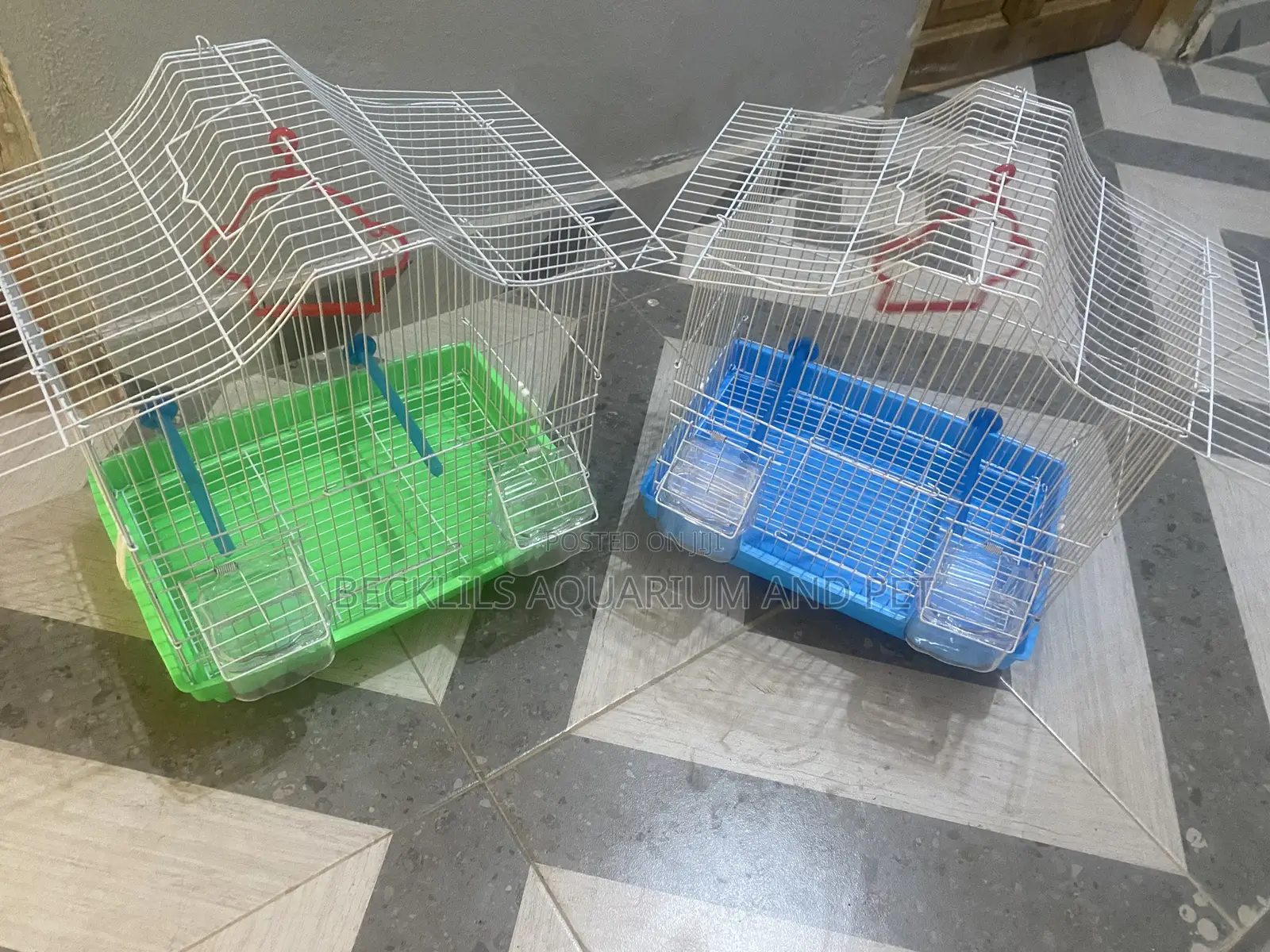 Quality Cages for Small Finches