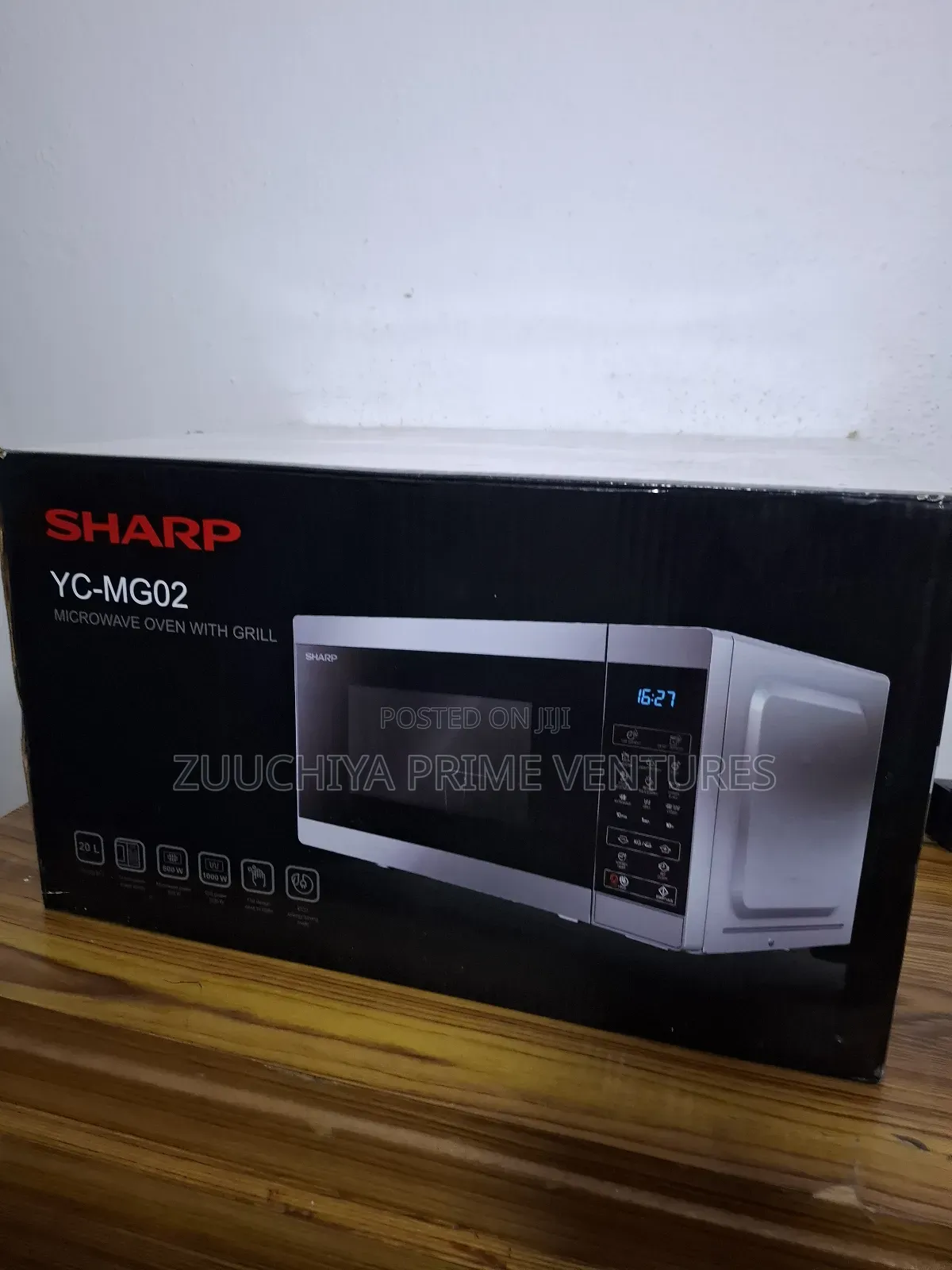 20.L Sharp Digital Microwave With Grill From Uk