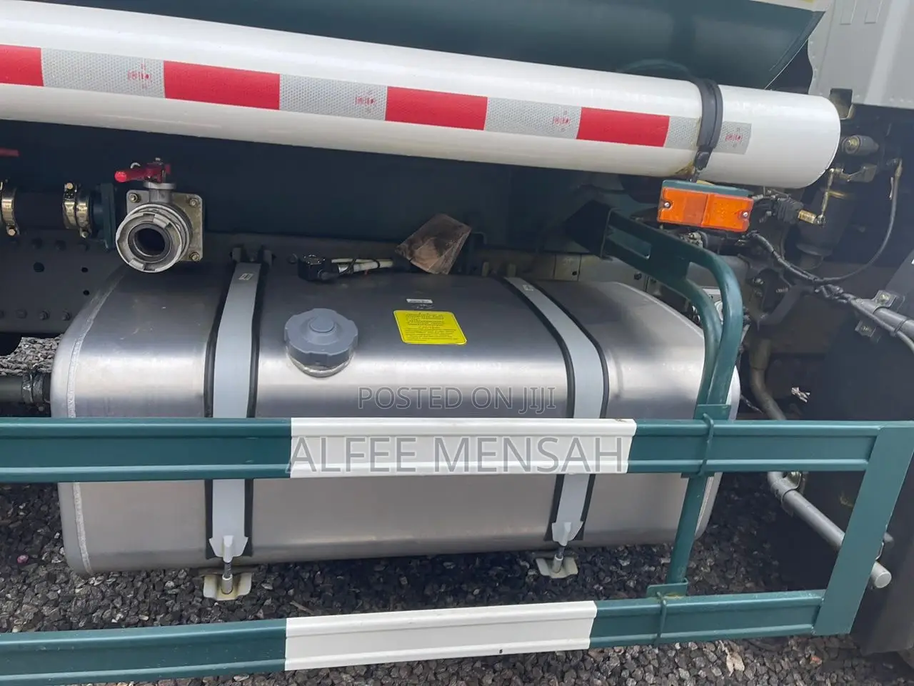 Sinotruk 6x4 Water Tanker Cif to Tema Port (With Shipment)