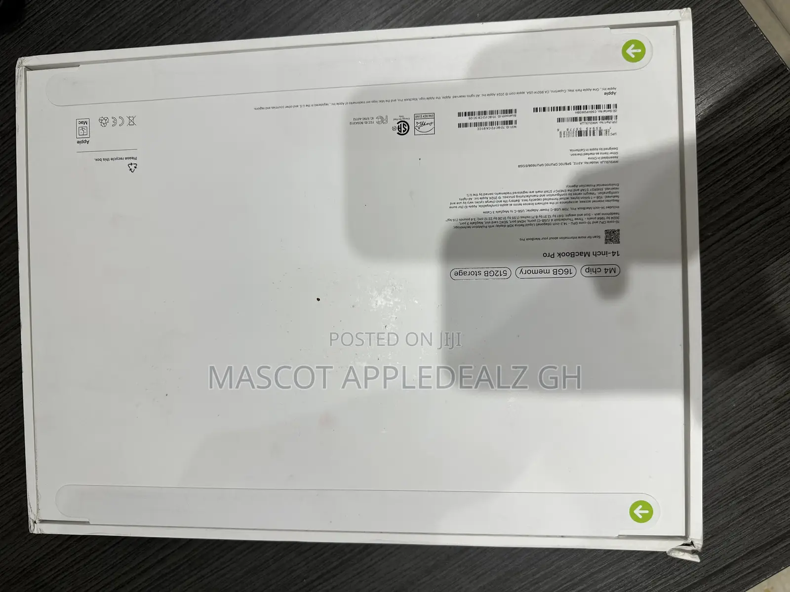 New Laptop Apple MacBook Pro 2024 M4 16GB Apple M4 SSD 512GB
