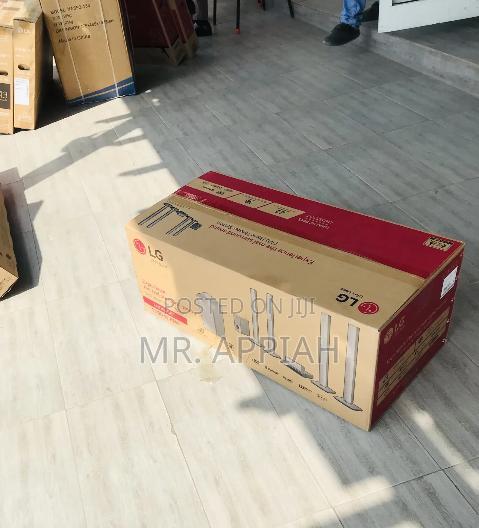 Lovely Design Lg Lhd655bt 5.1ch Bluetooth Sound Bar.