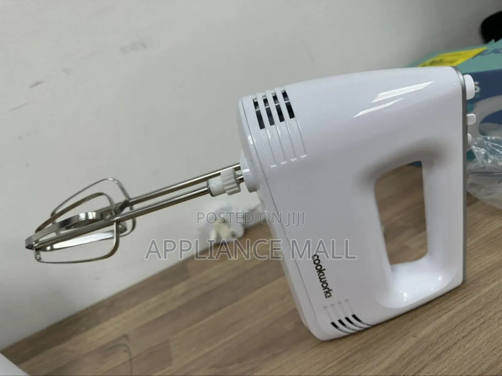Hand and Stand Mixer Uk