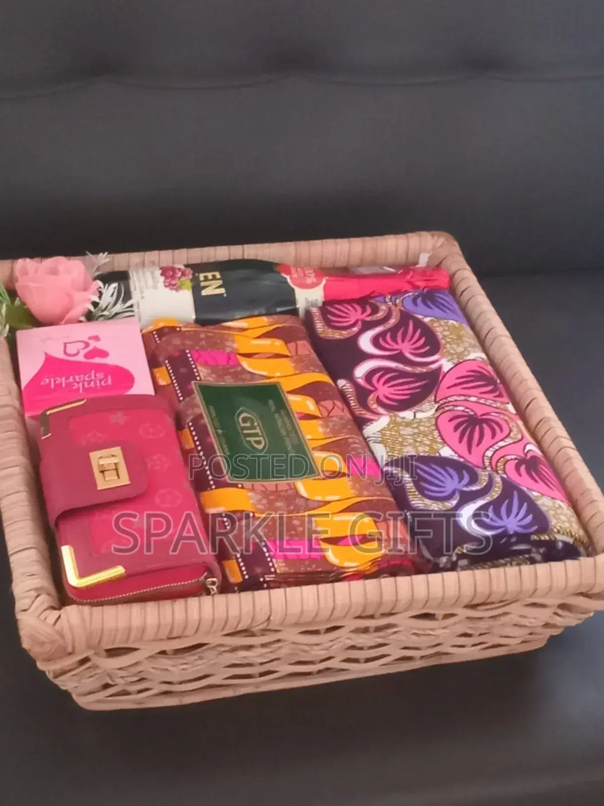 Mothers Day, Birthday, Cloth, Spray Gift Hamper