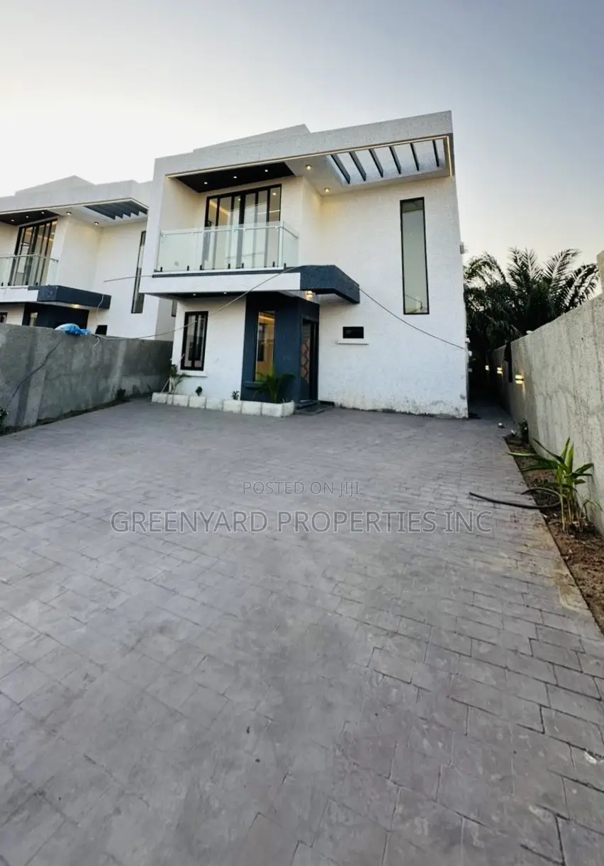 3bdrm House in Botwe for sale