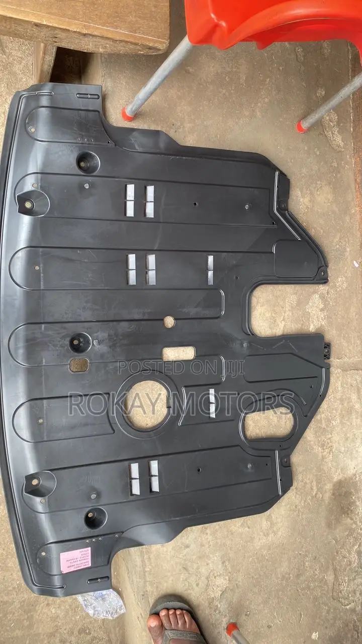 Santa Fe / Santafe 2013,2014,2015 Engine Under Panel/ Cover