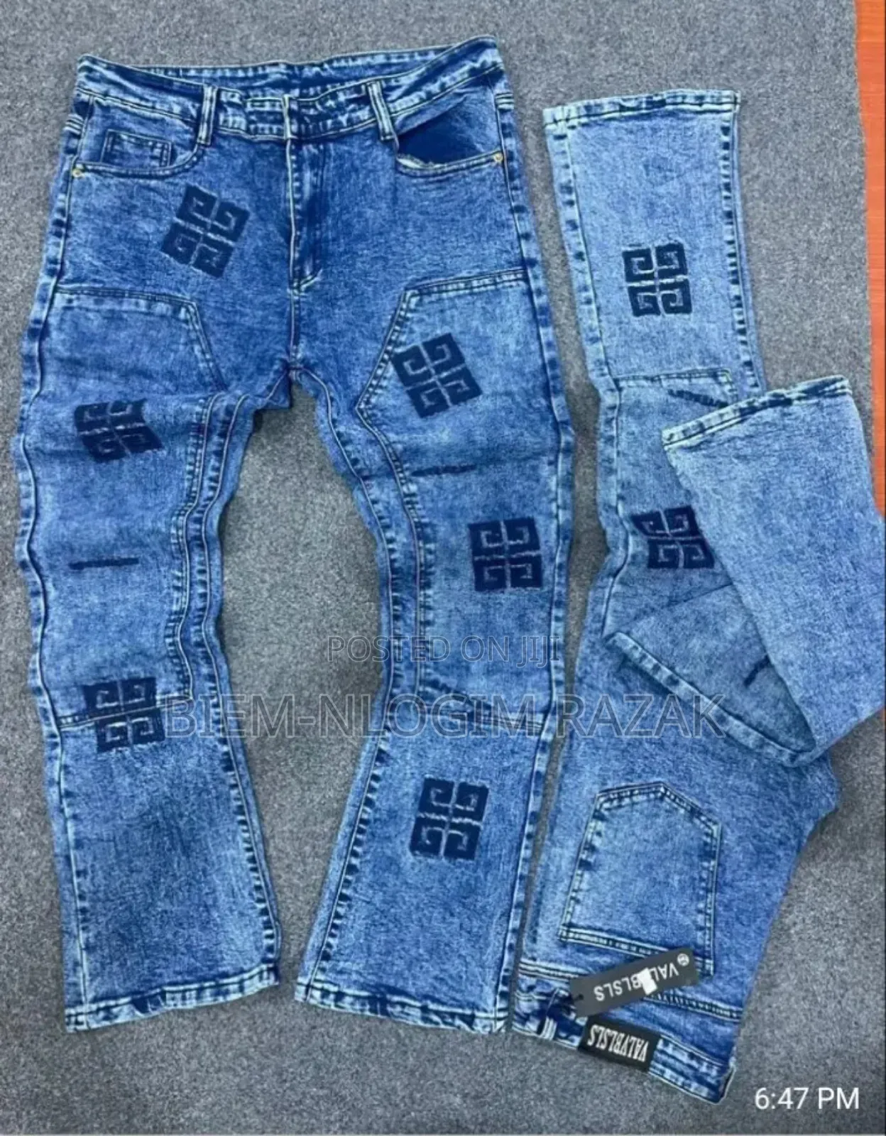 Original Baggy Jeans Available in Stock