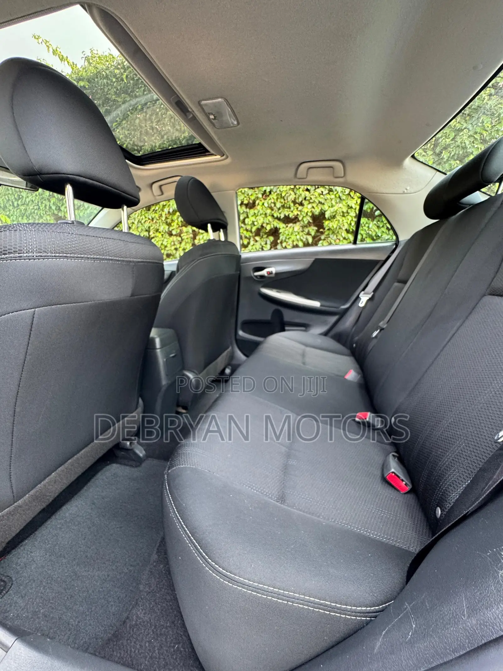 Toyota Corolla S 5-Speed 2013 Blue