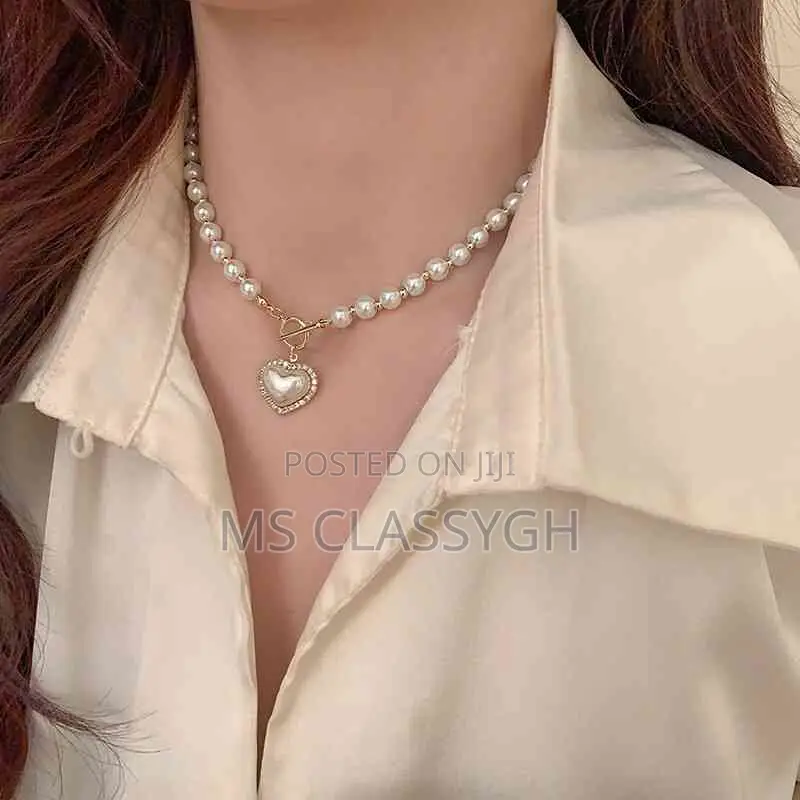 Elegant Pearl Necklace Heart Pendant Necklaces Luxury Imitat