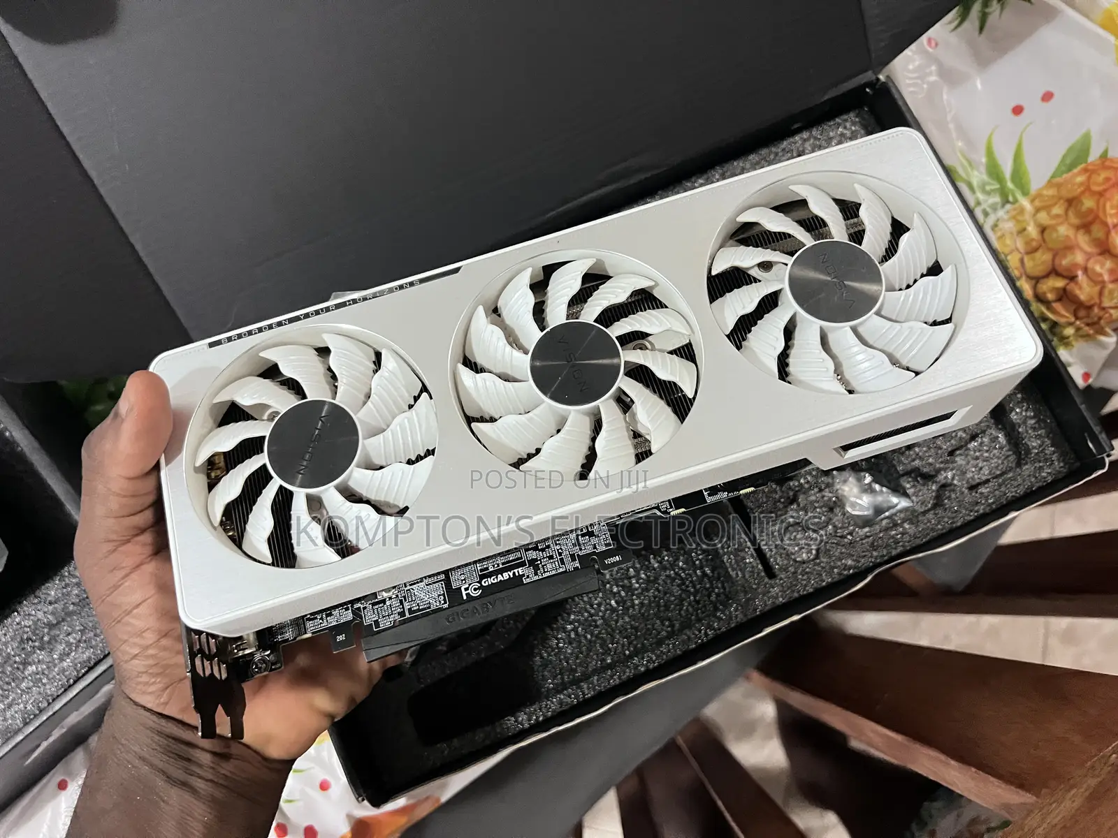 RTX 3070 Vision White Card