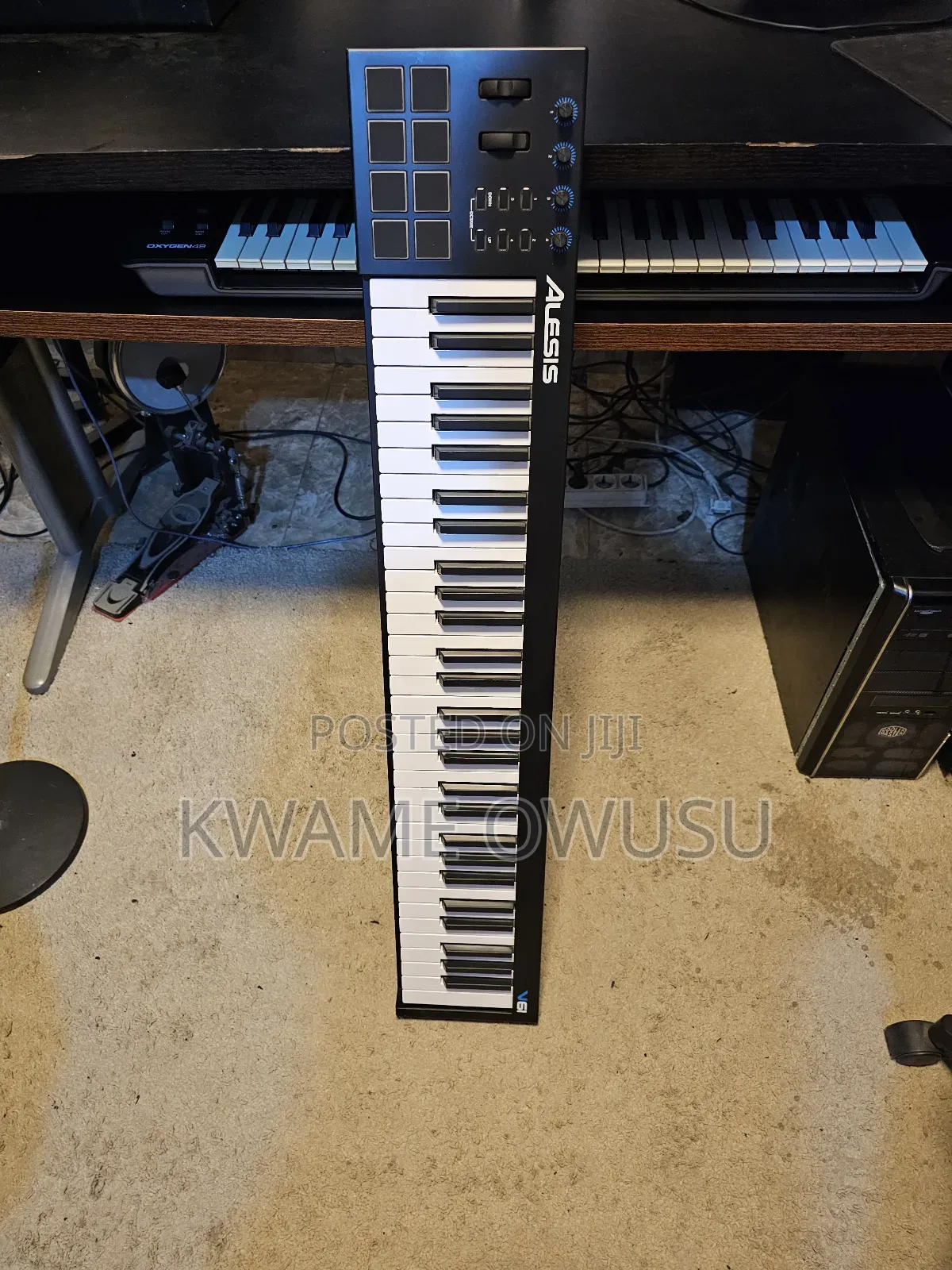 Alesis V61 USB Midi Keyboard