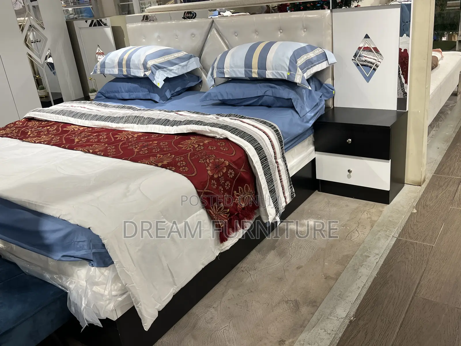 Luxury Bedroom Sets(Foreign)