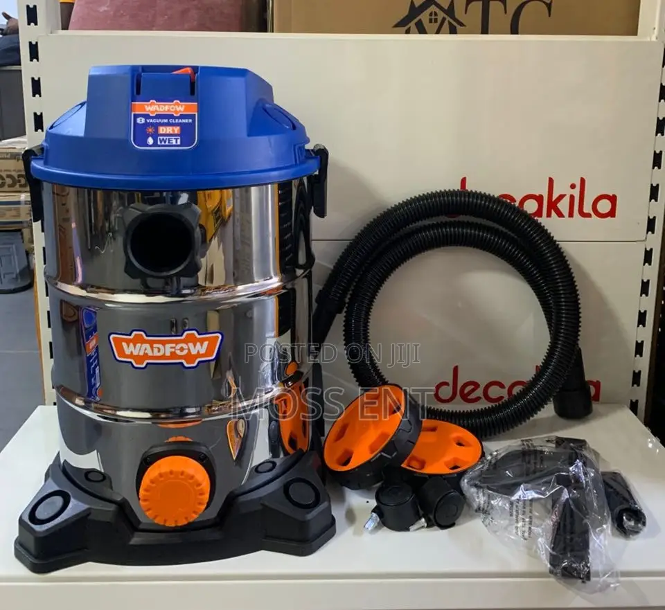 Vacuum Cleaner 1200w 30l + Accessories - Wvr4a30