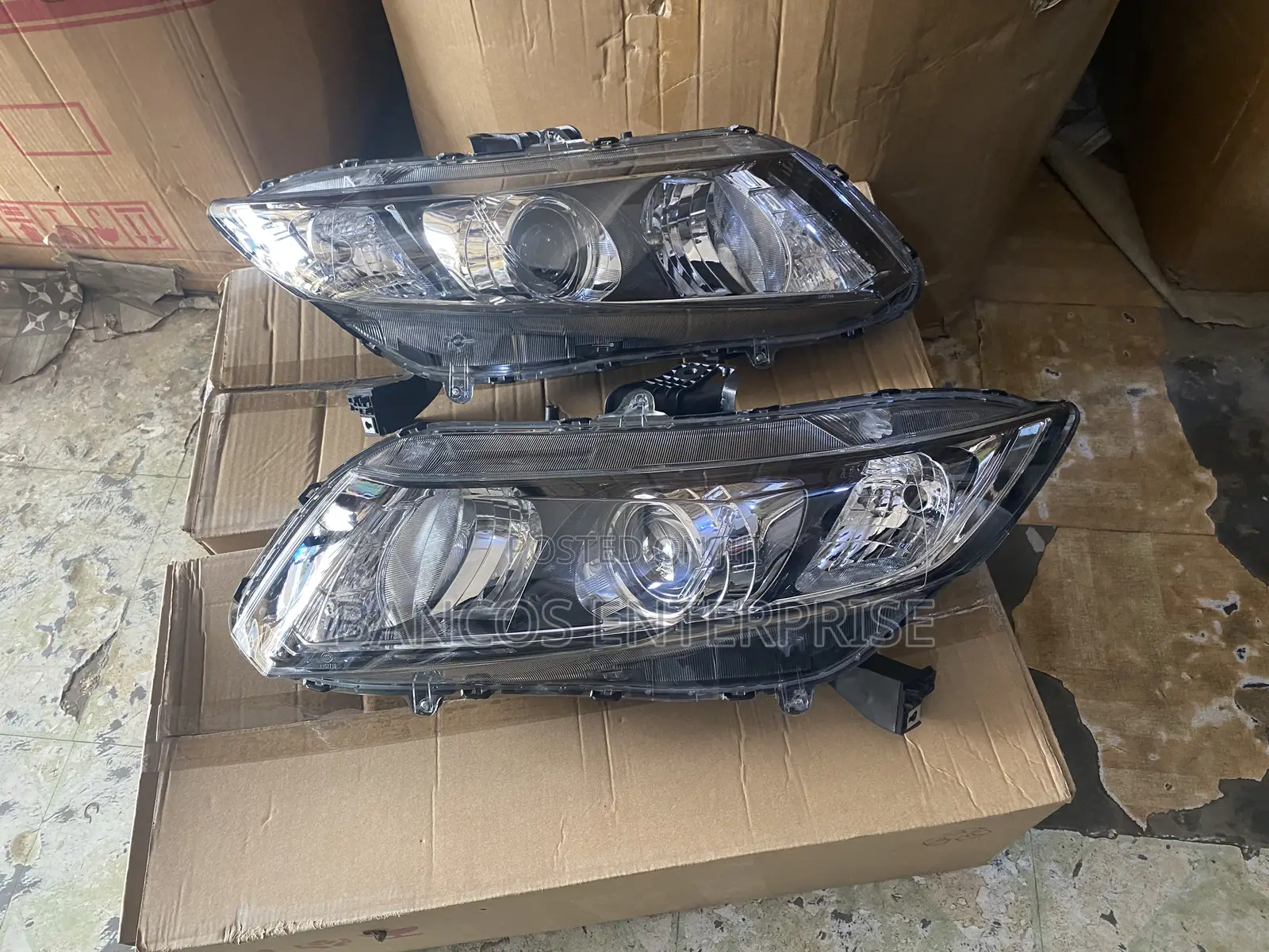 Honda Civic 2013-2015 Headlight