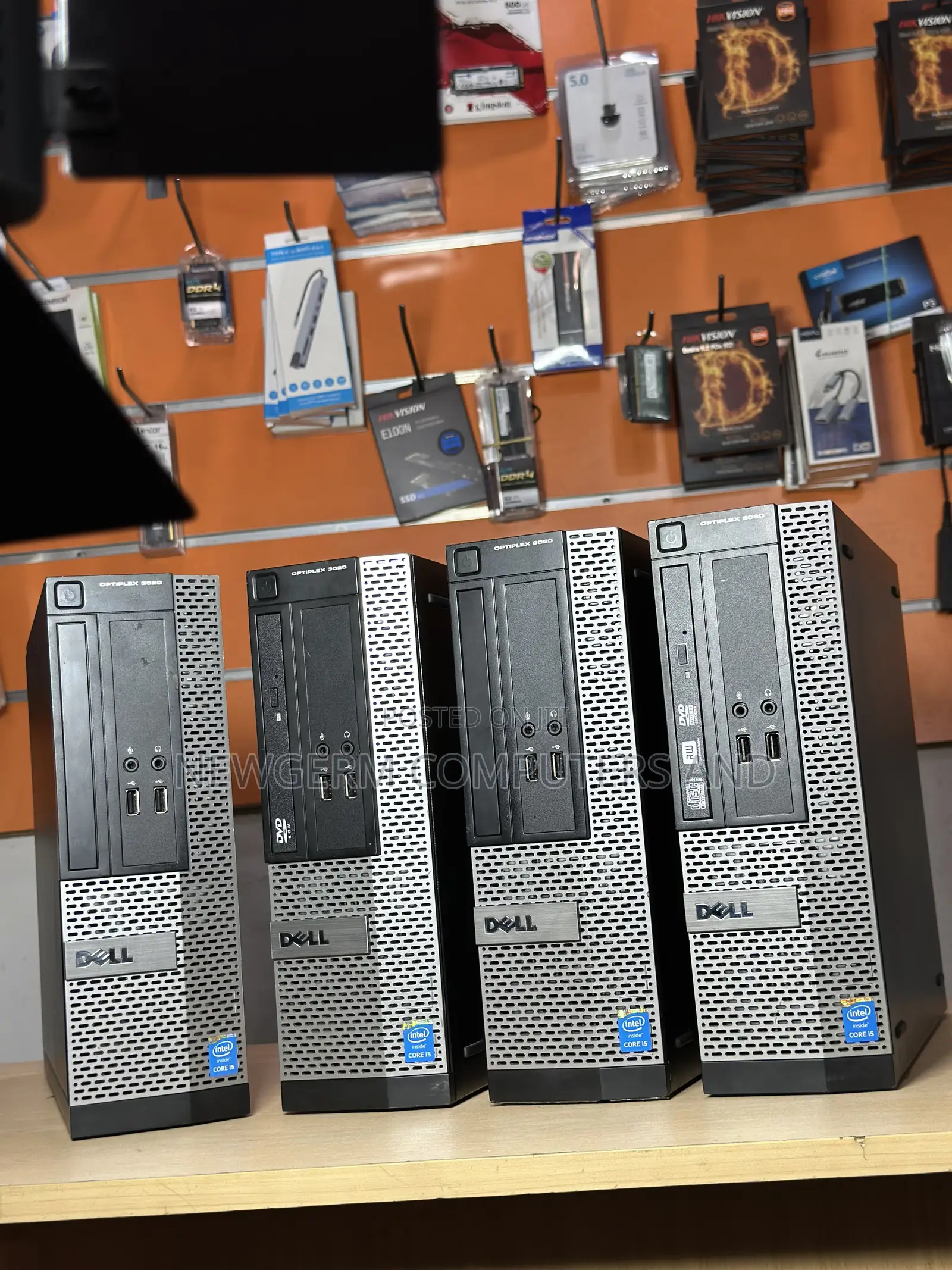 Desktop Computer Dell OptiPlex 3070 SFF 4GB Intel Core I5 HDD 500GB